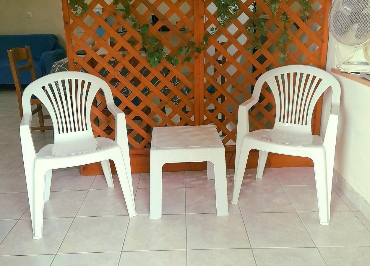 Studio In Apartment Pelekas